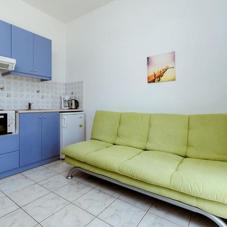 Asterina Seaside Apartments Kalivai Exteriör bild
